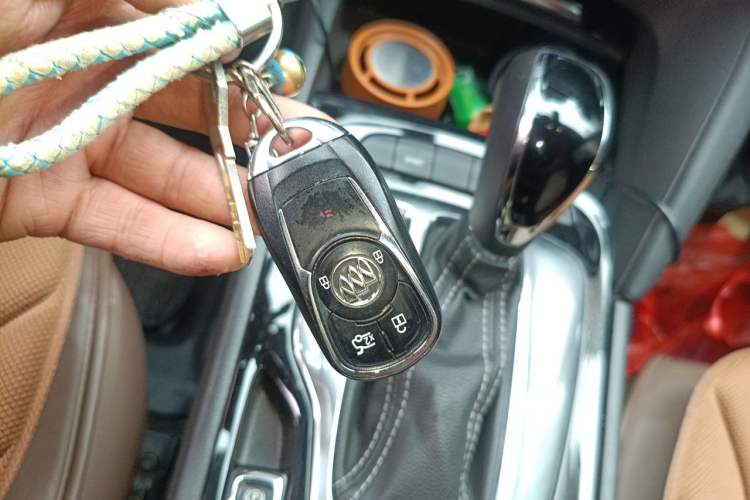 Used Buick Regal 2019 20T Luxury Model China VI Standard Vehicle Key