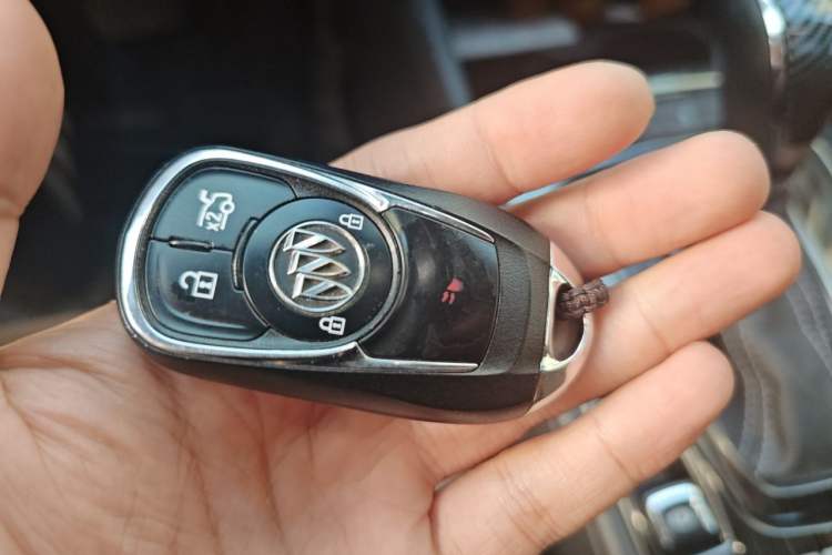Used Buick Regal 2019 20T Elite Version China VI Standard Vehicle Key