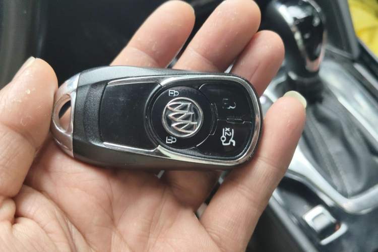 Used Buick Regal 2019 20T Elite Version China VI Standard Vehicle Key