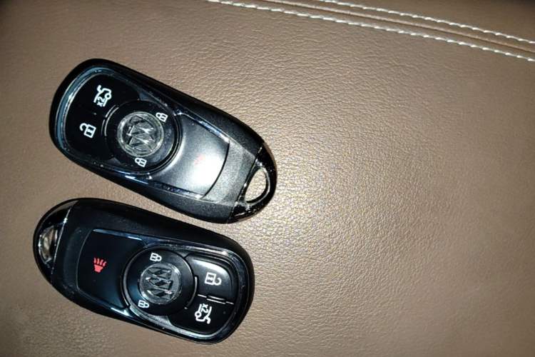 Used Buick Regal 2019 20T Elite Version China VI Standard Vehicle Key