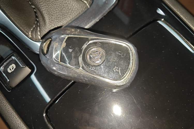 Used Buick Regal 2019 20T Elite Version China VI Standard Vehicle Key