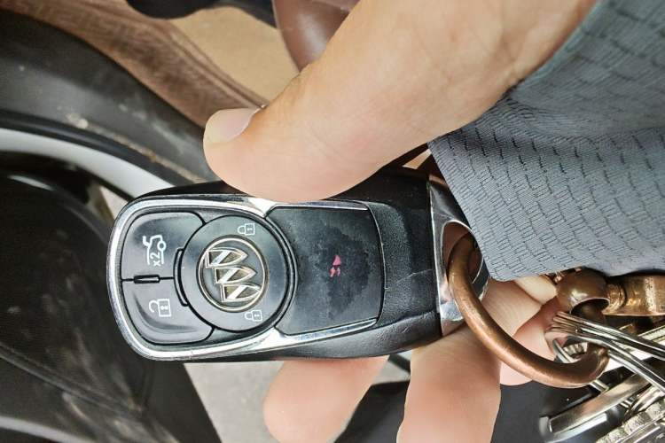 Used Buick Regal 2019 20T Elite Version China VI Standard Vehicle Key