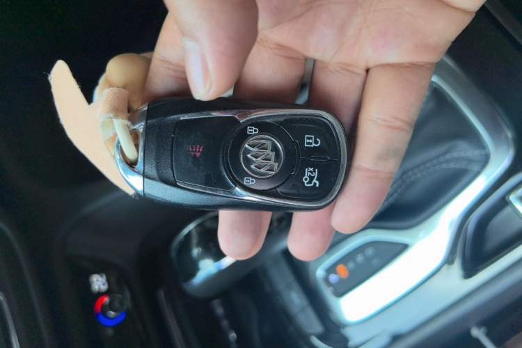 Used Buick Regal 2019 20T Luxury Model China VI Standard Vehicle Key