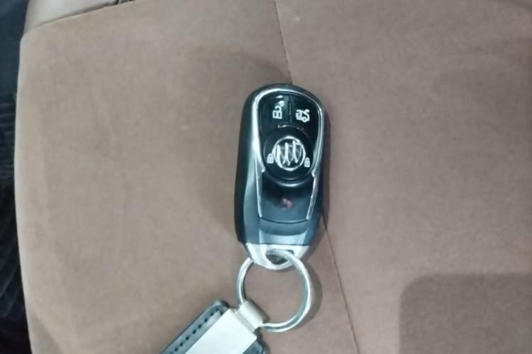 Used Buick Regal 2019 20T Elite Version China VI Standard Vehicle Key
