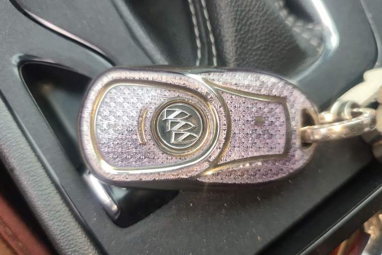 Used Buick Regal 2019 20T Elite Version China VI Standard Vehicle Key