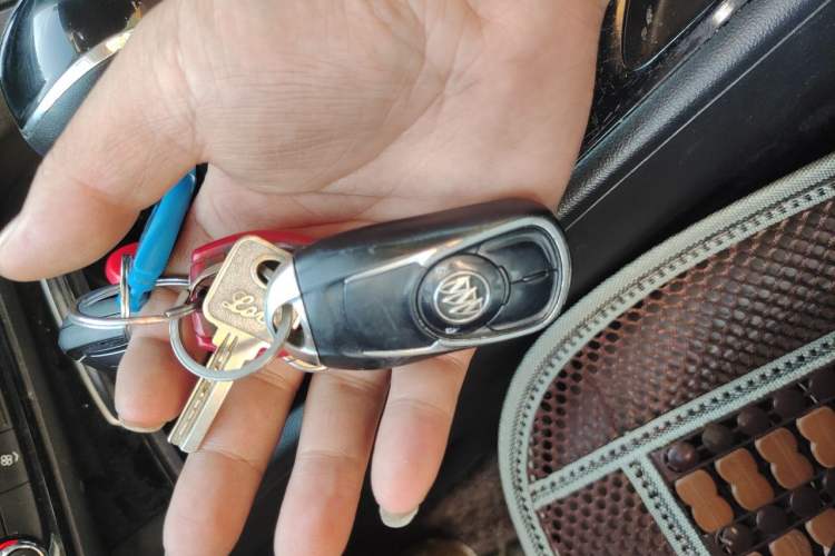 Used Buick Regal 2019 20T Elite Version China V Standard Vehicle Key