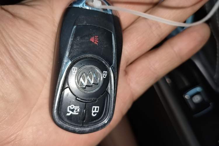 Used Buick Regal 2019 20T Elite Version China VI Standard Vehicle Key