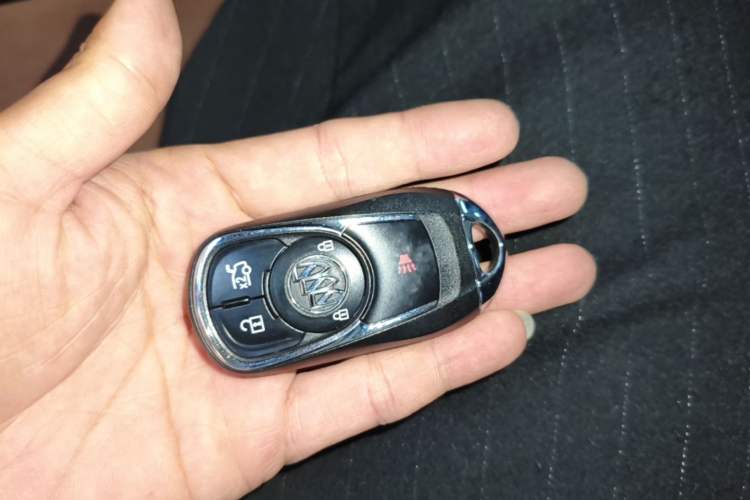 Used Buick Regal 2019 20T Elite Version China VI Standard Vehicle Key