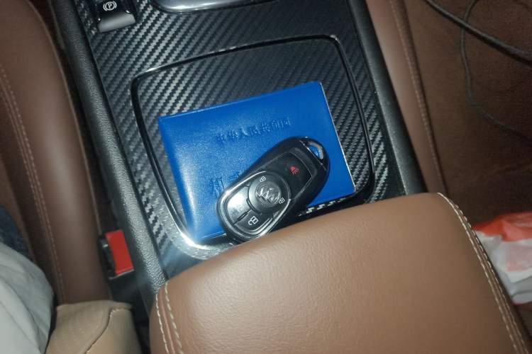 Used Buick Regal 2019 20T Elite Version China V Standard Vehicle Key