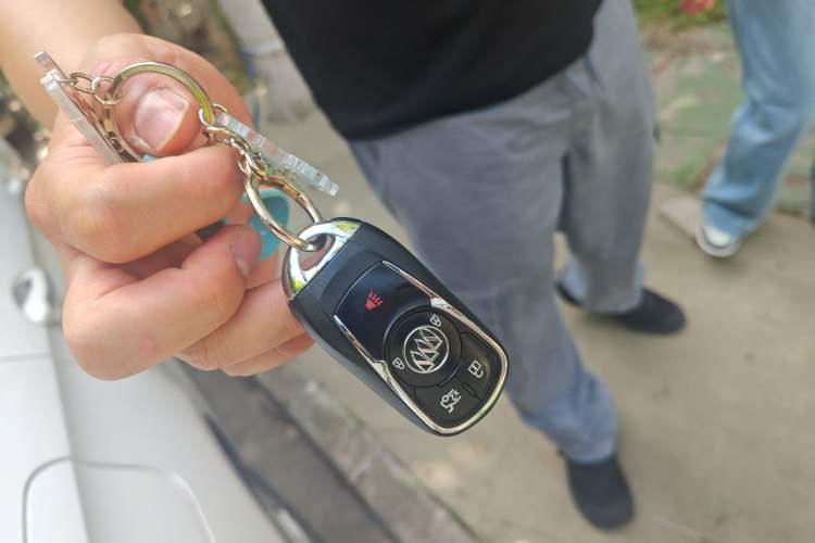 Used Buick Regal 2019 20T Elite Version China VI Standard Vehicle Key