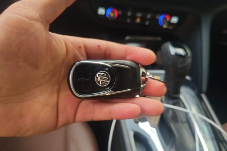 Used Buick Regal 2019 20T Elite Version China VI Standard Vehicle Key