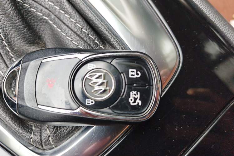 Used Buick Regal 2019 20T Elite Version China V Standard Vehicle Key
