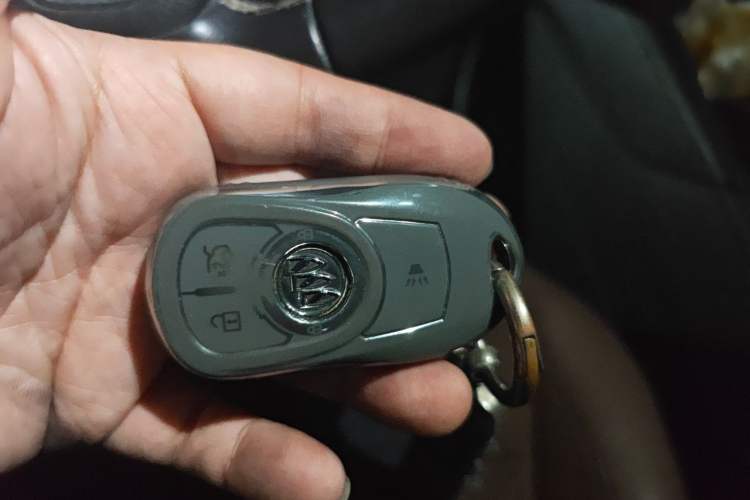 Used Buick Regal 2019 20T Elite Version China VI Standard Vehicle Key