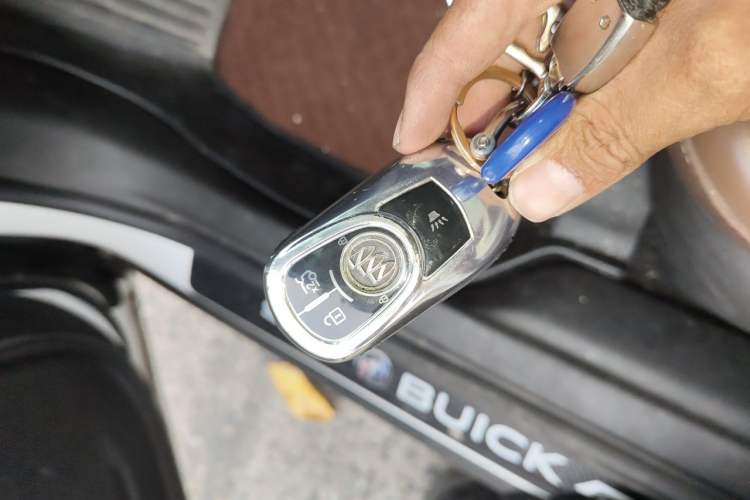 Used Buick Regal 2019 20T Elite Version China VI Standard Vehicle Key