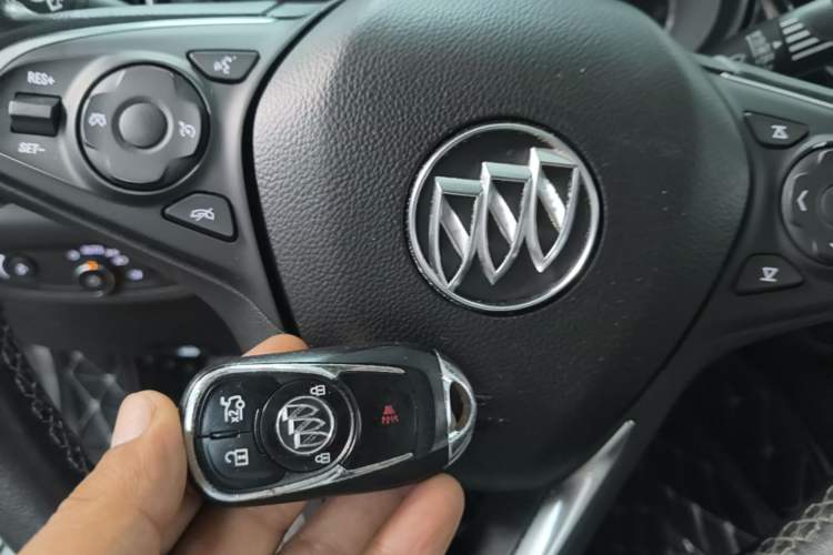 Used Buick Regal 2019 20T Elite Version China VI Standard Vehicle Key