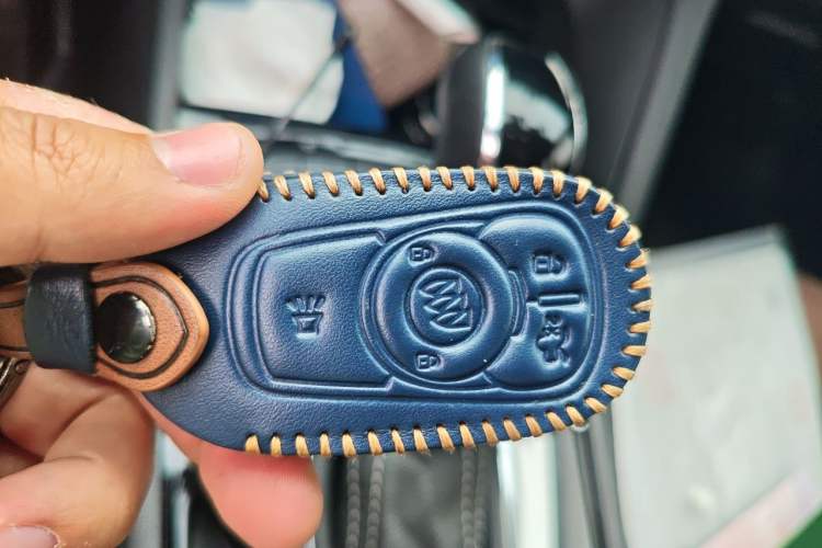 Used Buick Regal 2019 20T Elite Version China VI Standard Vehicle Key