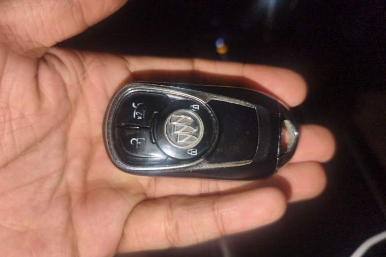 Used Buick Regal 2019 20T Elite Version China VI Standard Vehicle Key
