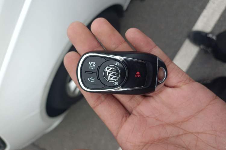 Used Buick Regal 2019 20T Elite Version China VI Standard Vehicle Key