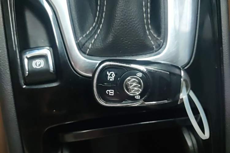 Used Buick Regal 2019 20T Elite Version China VI Standard Vehicle Key
