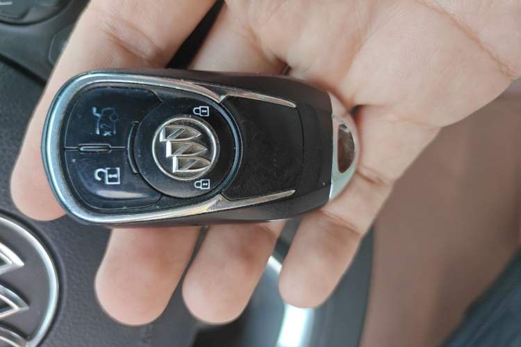 Used Buick Regal 2019 20T Elite Version China VI Standard Vehicle Key