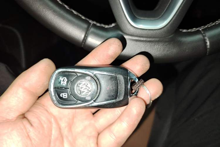 Used Buick Regal 2019 20T Elite Version China VI Standard Vehicle Key