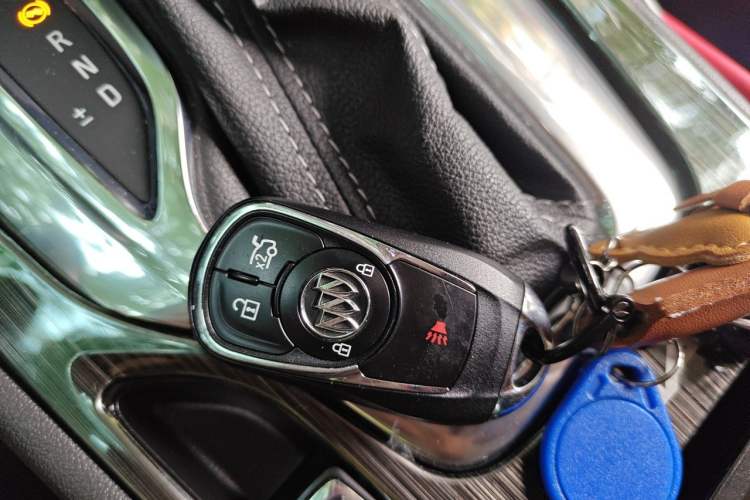 Used Buick Regal 2019 20T Elite Version China VI Standard Vehicle Key