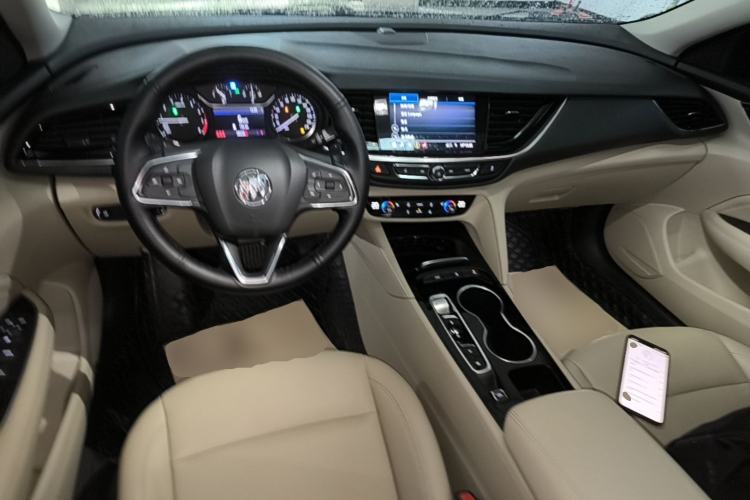 Used Buick Regal 2020 552T Elite Edition Center Console