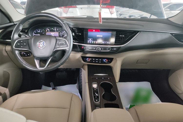 Used Buick Regal 2020 552T Elite Edition Center Console