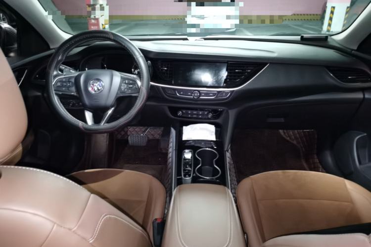 Used Buick Regal 2020 552T Luxury Version Center Console