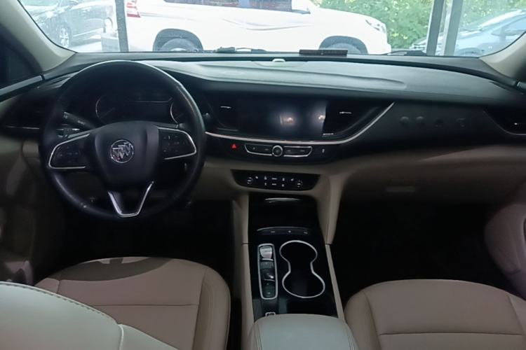 Used Buick Regal 2020 552T Elite Edition Center Console