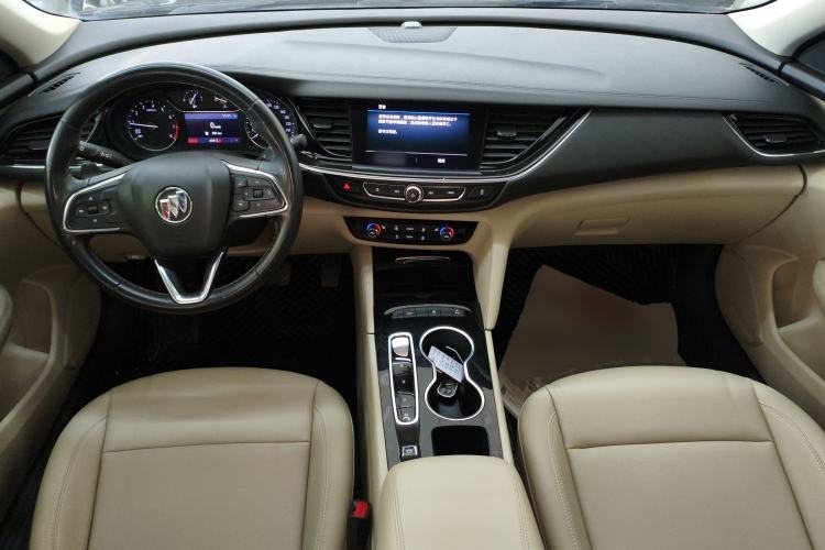 Used Buick Regal 2020 552T Elite Edition Center Console