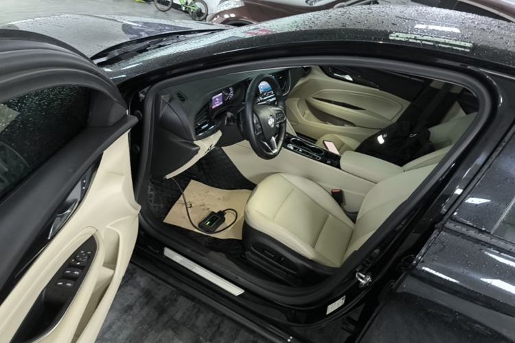 Used Buick Regal 2020 552T Elite Edition Driver Seat
