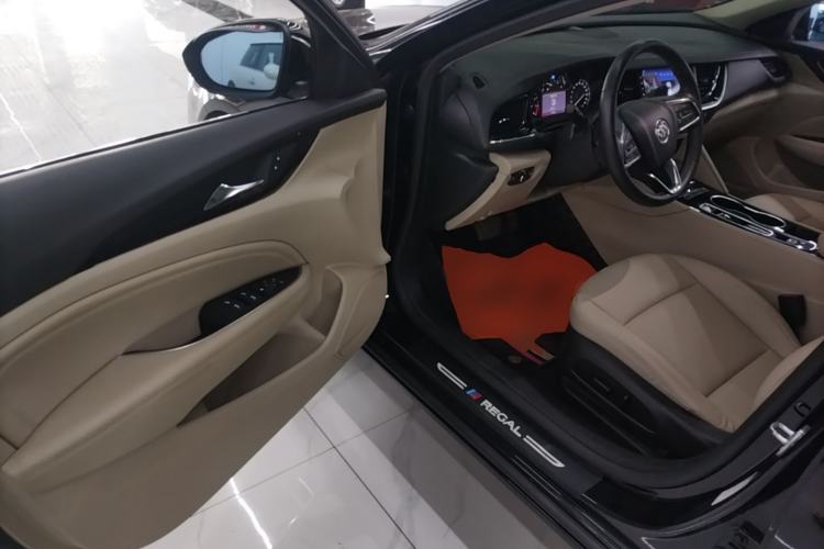 Used Buick Regal 2020 552T Elite Edition Driver Seat