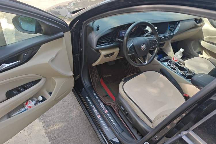 Used Buick Regal 2020 552T Elite Edition Driver Seat