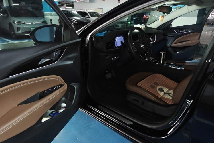 Used Buick Regal 2020 552T Elite Edition Driver Seat