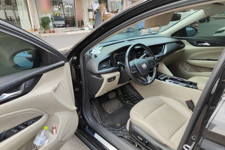 Used Buick Regal 2020 552T Elite Edition Driver Seat