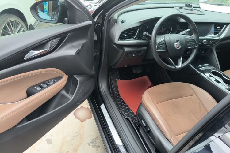 Used Buick Regal 2020 552T Luxury Version Driver Seat