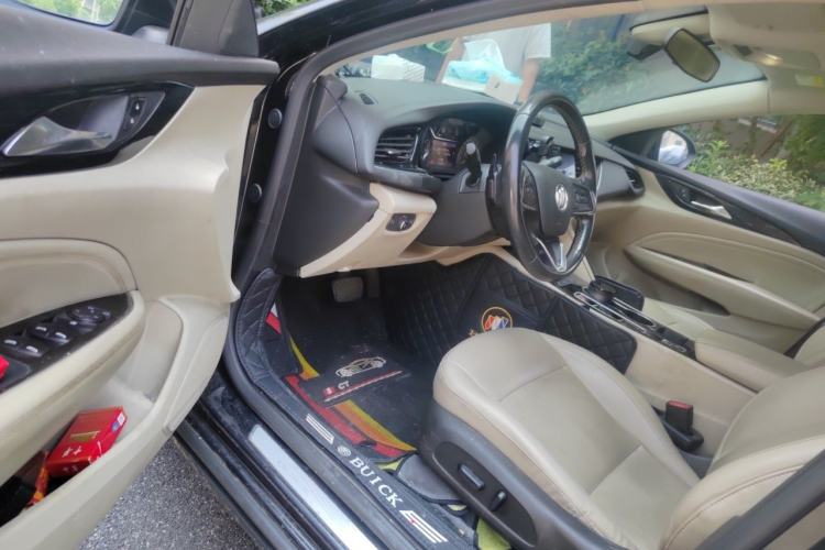 Used Buick Regal 2020 552T Elite Edition Driver Seat