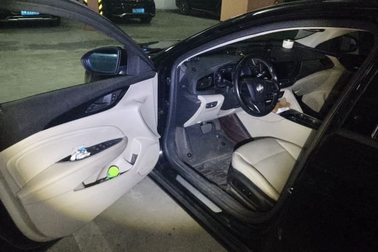 Used Buick Regal 2020 552T Elite Edition Driver Seat