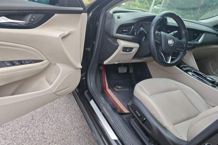 Used Buick Regal 2020 552T Elite Edition Driver Seat