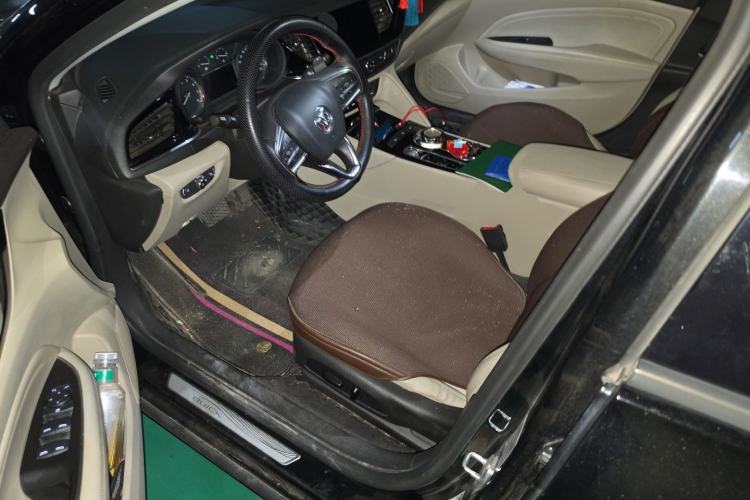 Used Buick Regal 2020 552T Elite Edition Driver Seat