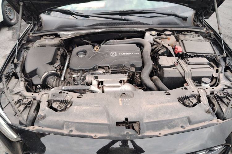 Used Buick Regal 2020 552T Elite Edition Engine Bay