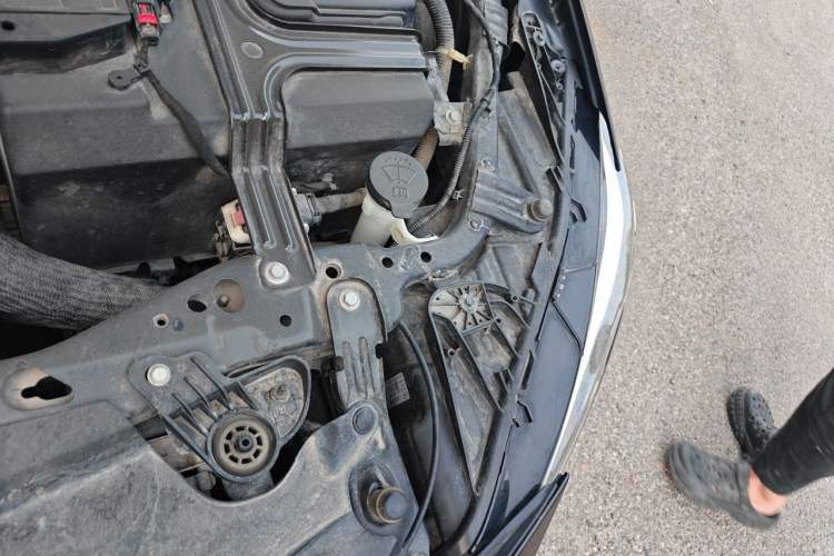 Used Buick Regal 2020 552T Elite Edition Engine Bay Left