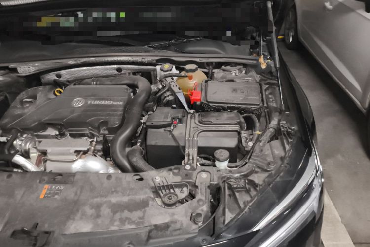 Used Buick Regal 2020 552T Elite Edition Engine Bay Left