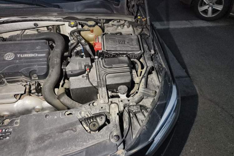 Used Buick Regal 2020 552T Elite Edition Engine Bay Left