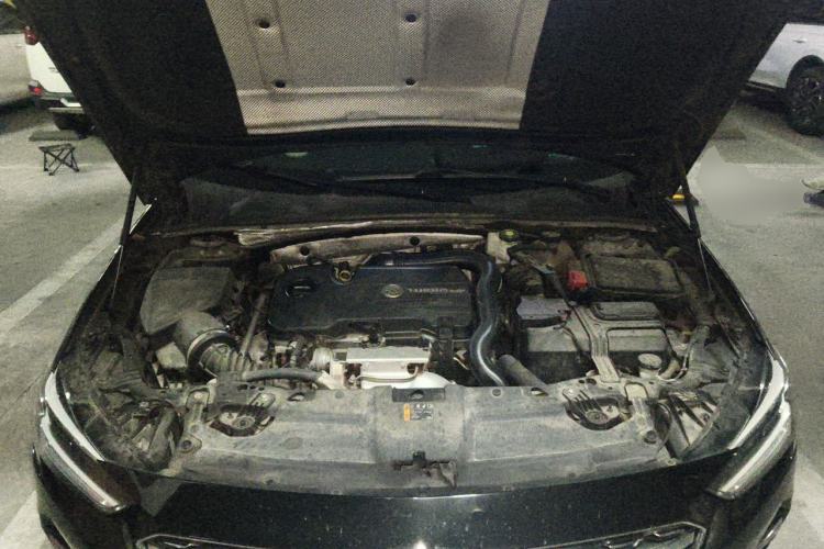 Used Buick Regal 2020 552T Elite Edition Engine Bay