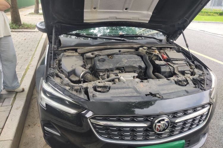 Used Buick Regal 2020 552T Luxury Version Engine Bay Right