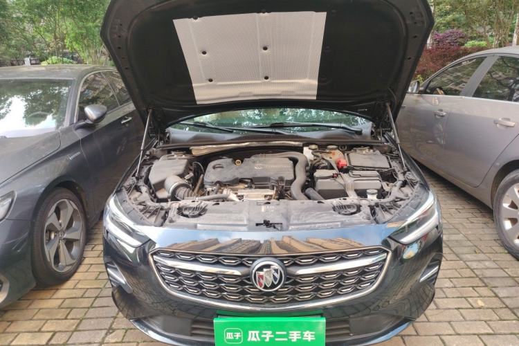 Used Buick Regal 2020 552T Elite Edition Engine Bay