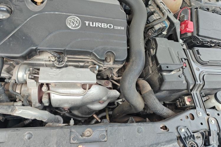 Used Buick Regal 2020 552T Elite Edition Engine Bay