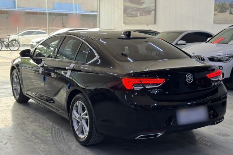 Used Buick Regal 2020 552T Elite Edition Exterior 3